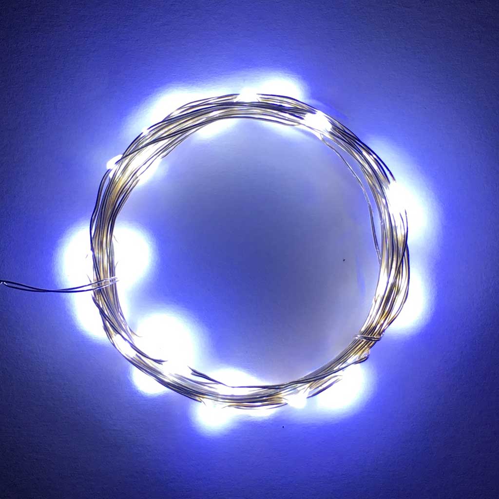 ETERNITY A BATERIA MICRODOT 30LED F:BLANCO FRIO 3MTS. UTILIZA 3AA